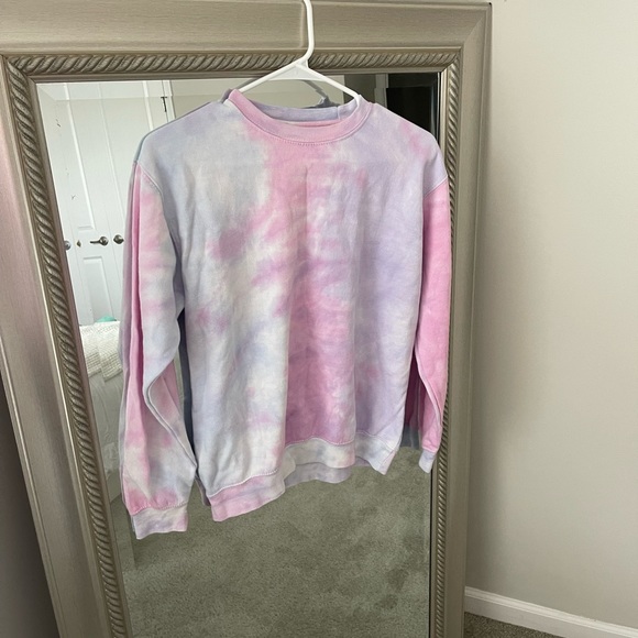Pink Lily Sweater - Picture 2 of 4